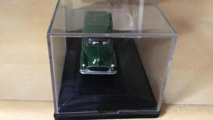 OXFORD MORRIS MINOR GAS 5 CENTIMETER LANG ALTIJD PLEKKIE, Hobby en Vrije tijd, Modelauto's | Overige schalen, Nieuw, Auto, Ophalen of Verzenden