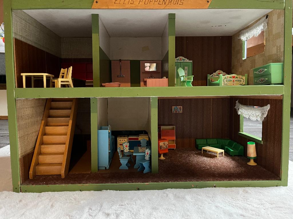 Poppenhuis, Verzamelen, Poppenhuizen en Toebehoren, Ophalen, Gebruikt, Poppenhuis
