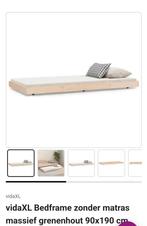 Bedframe op wieltjes te koop, Huis en Inrichting, Slaapkamer | Matrassen en Bedbodems, Ophalen, 90 cm, Eenpersoons, Nieuw