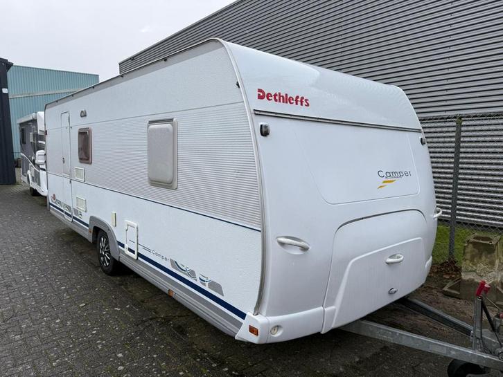 Dehtleffs 560 sk met stapelbed en voortent, Caravans en Kamperen, Caravans, Bedrijf, tot en met 6, 1250 - 1500 kg, Rondzit, Dethleffs