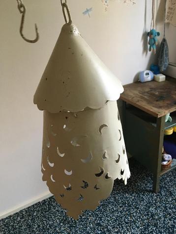 Metalen lamp met maantjes leuk licht effect babykamer kinder beschikbaar voor biedingen