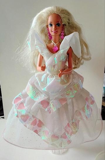 Vintage Secret Hearts barbie pop van Mattel uit de jaren 90. beschikbaar voor biedingen