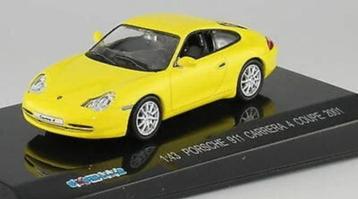 Porsche 911 Carrera 4 Coupe geel beschikbaar voor biedingen