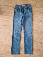 Levi 724 high rise straight maat 25 lengte 30, Kleding | Dames, Spijkerbroeken en Jeans, Blauw, Ophalen of Verzenden, W27 (confectie 34) of kleiner