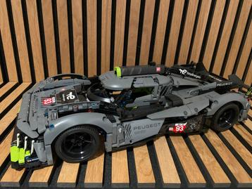 LEGO 42156 Technic Peugeot 9X8 Le Mans Hybrid beschikbaar voor biedingen