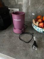 Nutri Bullet roze 900 watt inclusief accessoires, Gebruikt, Ophalen of Verzenden