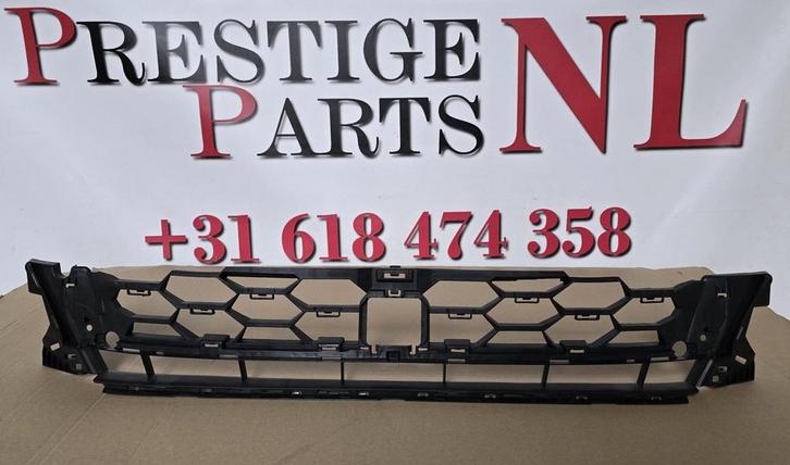 Audi A3 8Y S3 Bumper Midden Grille Rooster 8Y0807647D, Auto-onderdelen, Carrosserie en Plaatwerk, Bumper, Voor, Nieuw, Herkomst onderdeel bekend