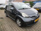 Toyota Aygo 1.0-12V Sport AIRCO! APK 2-2026!, Voorwielaandrijving, Gebruikt, Elektrische ramen, 4 stoelen