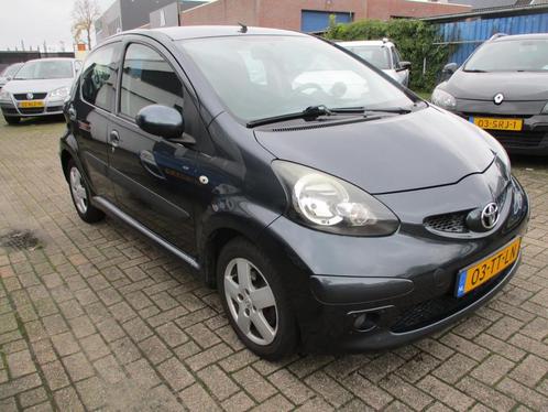 Toyota Aygo 1.0-12V Sport AIRCO! APK 2-2026!, Auto's, Toyota, Te koop, Aygo, ABS, Airbags, Airconditioning, Centrale vergrendeling