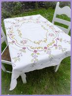 Brocant tafelkleed tafellaken geborduurd bloemen high tea, Antiek en Kunst, Ophalen of Verzenden