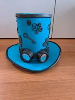 Mooie foam hoed. Verkleedhoed t/m 55 cm, Ophalen, Gebruikt, Jongen of Meisje