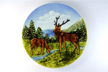 Wandbord herten met reliëf beschikbaar voor biedingen