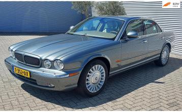 Jaguar XJ 4.2 V8 Super Supercharged Youngtimer in nieuwstaat beschikbaar voor biedingen