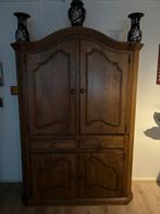 Eikenhouten Toogkast met Vazen, Ophalen