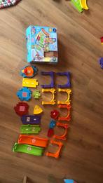 Vtech toet toet auto’s - brug en extra wegdelen., Kinderen en Baby's, Ophalen, Zo goed als nieuw