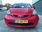 Toyota Aygo 1.0 12V Vvt-i 5DRS 2006 Rood, Voorwielaandrijving, 4 stoelen, 68 pk, Origineel Nederlands