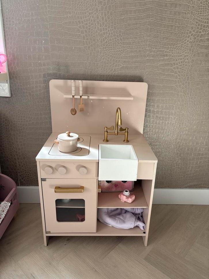 Petite amelie Speelgoedkeuken - Uren Speelplezier!, Kinderen en Baby's, Speelgoed | Speelkeukens, Gebruikt, Speelkeuken, Hout