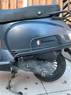 Senso Riva 2021 Blauw Kenteken – Nieuwe Accu – 4500km, Fietsen en Brommers, Brommeronderdelen | Scooters, Gebruikt, Overige typen