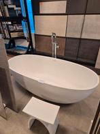 Vrijstaand stenen bad Vulcanic Limestone Mat wit Topmerk!, Ophalen, Zo goed als nieuw, Bad