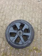 21 inch Pirelli winterbanden met zwarte velgen Range Rover, Auto-onderdelen, Banden en Velgen, Ophalen, 275 mm, 21 inch, Winterbanden