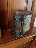 houten kist/opbergkistje in boekvorm. bewaarbox in boekvorm, Antiek en Kunst, Ophalen of Verzenden