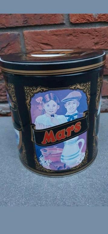 Prachtig Vintage jaren 80 Mars Blik met oversluitdeksel €6 beschikbaar voor biedingen