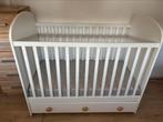 Ikea babybedje met lade + 3D matras, Kinderen en Baby's, Babywiegjes en Ledikanten, Ophalen, Zo goed als nieuw, Ledikant