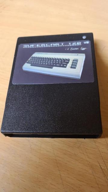 Commodore 64/128 cartridge met 120 games beschikbaar voor biedingen