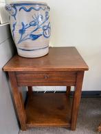 Antiek Eikenhouten Tafel met lade, slot en sleutel , Antiek en Kunst, Ophalen