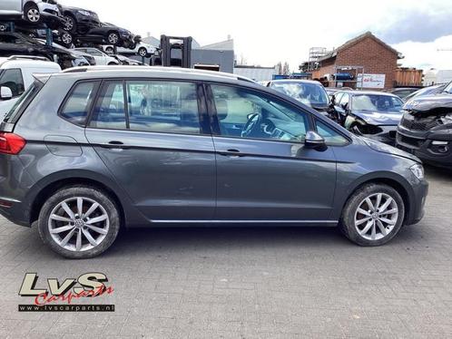Velgen set + banden van een Volkswagen Golf Sportsvan, Auto-onderdelen, Banden en Velgen, Personenwagen, Gebruikt, 3 maanden garantie