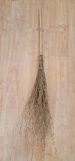 Natuurlijke bezem - Heksen bezem, Ophalen, Zo goed als nieuw, Halloween of Griezel