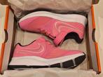 Nike Star Runner 2.0 pink maat 32, Ophalen of Verzenden, Zo goed als nieuw, Hardloopschoenen, Nike