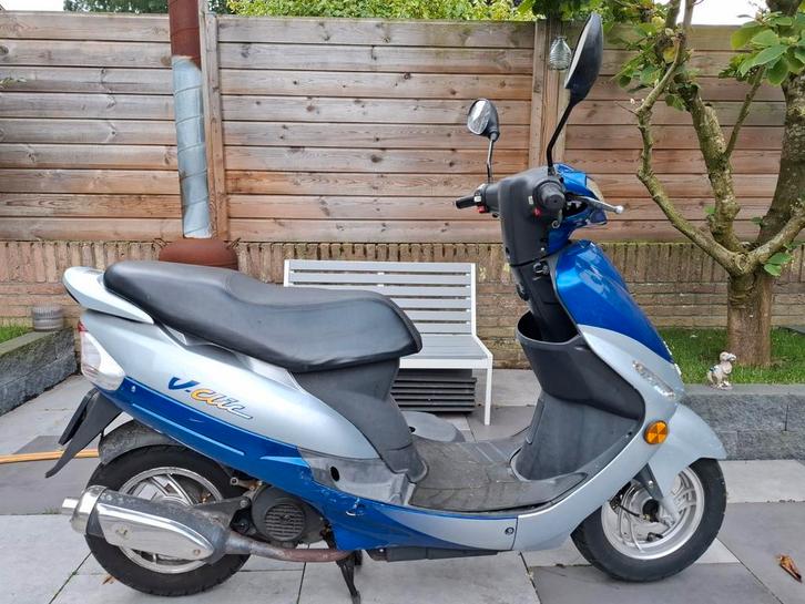 Peugeot V-Clic, Fietsen en Brommers, Snorfietsen en Snorscooters, Gebruikt, Peugeot, Benzine, Ophalen