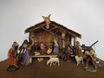 Kerststal met 21-delige beeldengroep jaren '40, Diversen, Kerst, Ophalen of Verzenden, Gebruikt