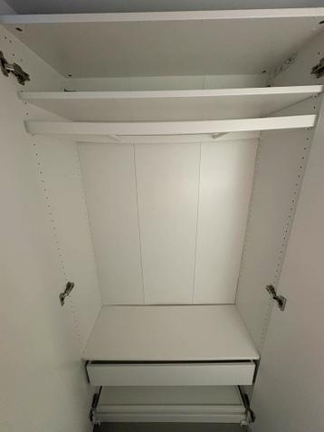 Witte Ikea Pax kast - 202x100x35cm - netjes gedemonteerd - afbeelding 1