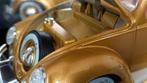 Volkswagen VW Beetle Kever 1955 Gold 1:18 Bburago Burago Pol, Hobby en Vrije tijd, Modelauto's | 1:18, Verzenden, Nieuw, Bburago