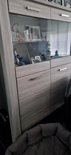 Serie meubels, Ophalen