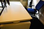 Bureau (Elektrisch vestelbaar), Ophalen, Elektrisch, Zo goed als nieuw, Bureau