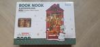 Book Nook TGC07 Christmas Indoor Scene (Rolife), Ophalen of Verzenden, Nieuw, Knutselwerk