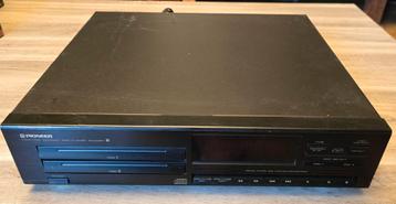 Pioneer CDP PD-Z72T Twin Tray Compact Disc Player. beschikbaar voor biedingen
