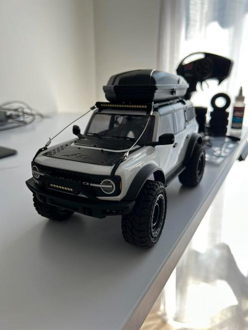 TRX4-M Ford Bronco RC Crawler, Hobby en Vrije tijd, Modelbouw | Radiografisch | Auto's, Zo goed als nieuw, Auto offroad, Elektro