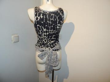 Marccain zachte top strikband grote strik onderkant N2/S beschikbaar voor biedingen