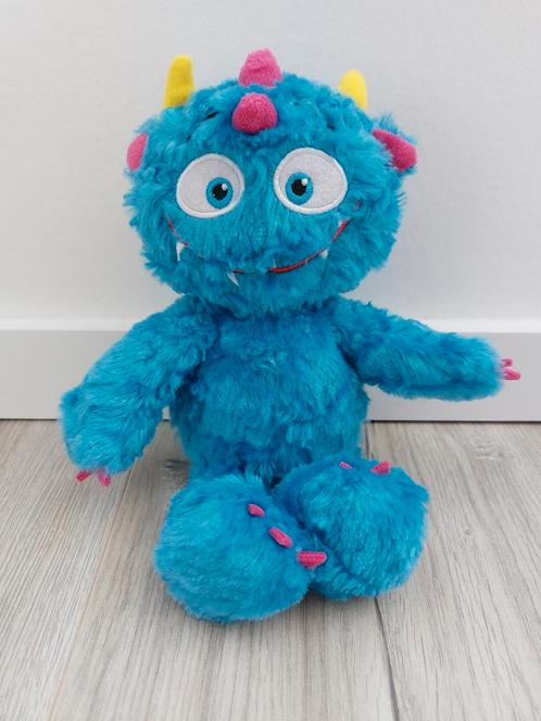 Knuffel Ferrero monster kinder chocolade K9016, Kinderen en Baby's, Speelgoed | Knuffels en Pluche, Zo goed als nieuw, Beer, Ophalen of Verzenden