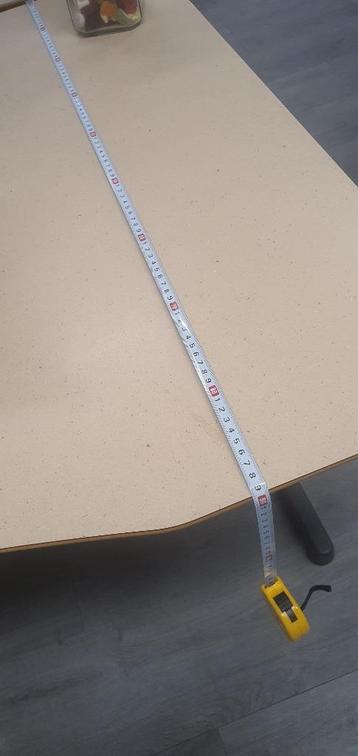 bureau MP32 beschikbaar voor biedingen