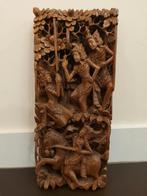 Houtsnijwerk van Rama en Sita, Ophalen