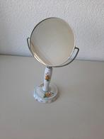 Vintage tafelspiegeltje met porseleinen voet, Minder dan 50 cm, Gebruikt, Rond, Ophalen of Verzenden