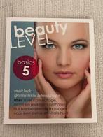 Studieboek MBO Allround Schoonheidsspecialiste, Boeken, Ophalen of Verzenden, Zo goed als nieuw, Overige typen