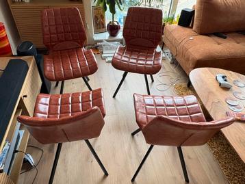 4 Vintage-look eetkamerstoelen – bruin kunstleer beschikbaar voor biedingen