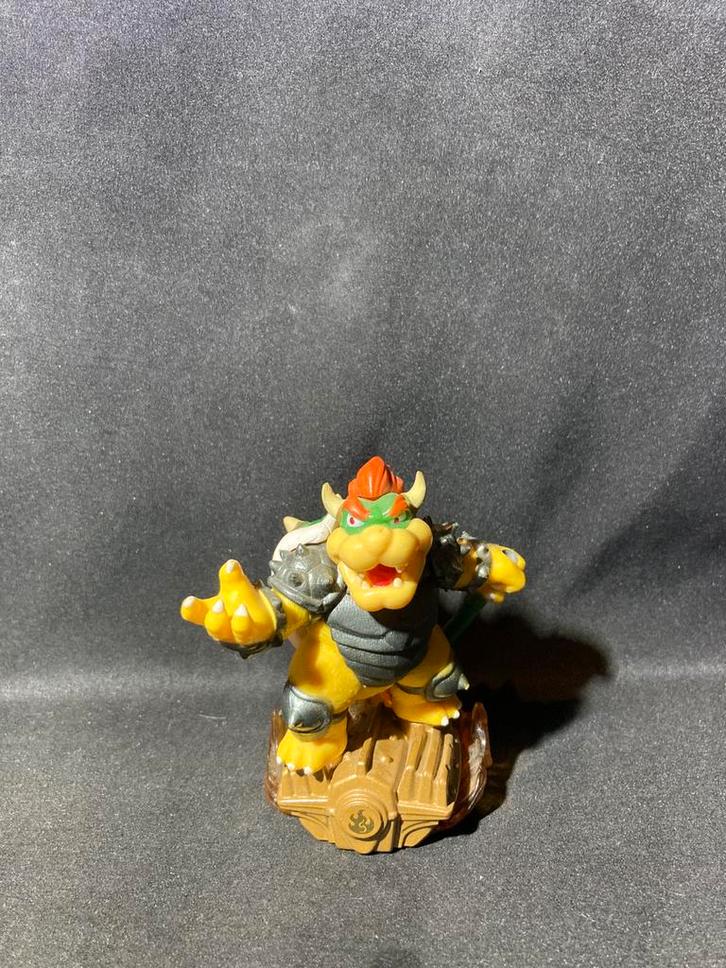 Skylanders Superchargers Hammer Slam Bowser beschadigd, Spelcomputers en Games, Games | Nintendo Wii, Zo goed als nieuw, Avontuur en Actie