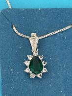 groene zirkonia met ketting, Ophalen, Met hanger, Nieuw, Groen
